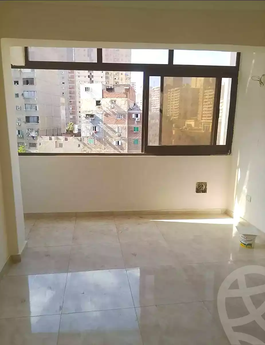 https://aqarmap.com.eg/ar/listing/7362065-for-sale-alexandria-sydy-bshr-sydy-bshr-bhry-gamal-abd-el-nasir-st