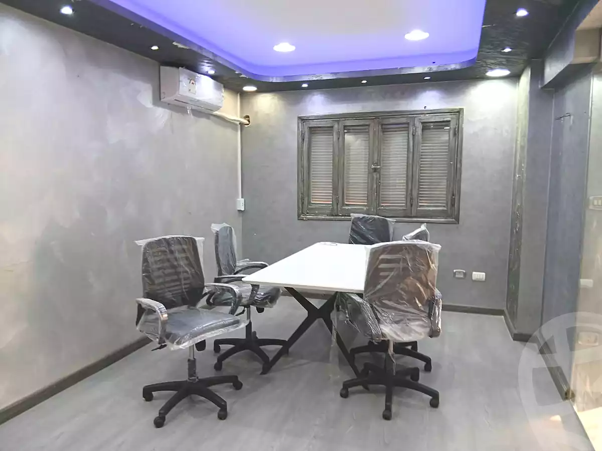 https://aqarmap.com.eg/ar/listing/7362802-for-rent-cairo-el-maadi-zahraa-el-maadi-shr-krfwr-lryysy