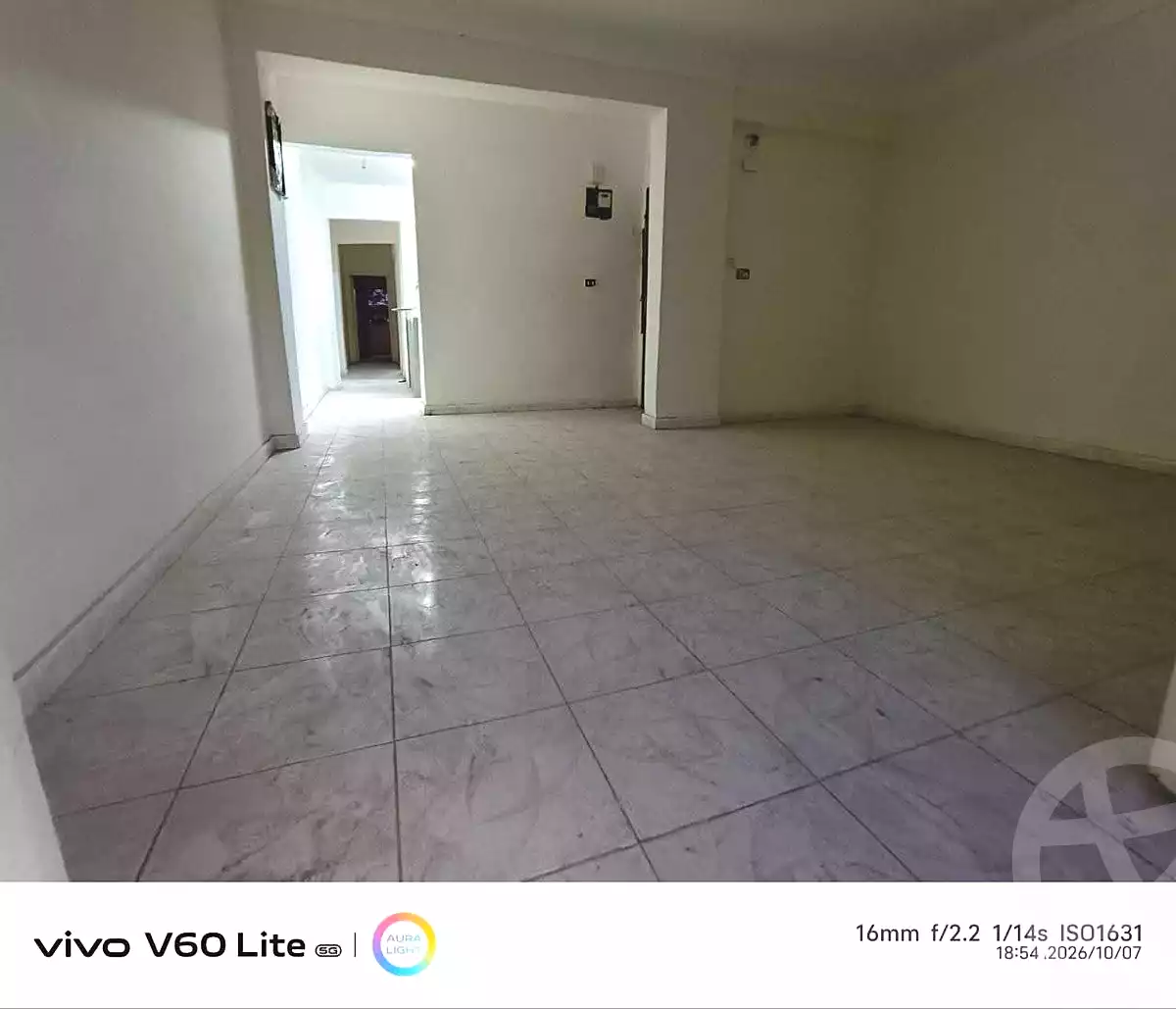https://aqarmap.com.eg/ar/listing/7362815-for-sale-alexandria-al-agamy-el-hanouvel-al-haded-we-al-soulb-st
