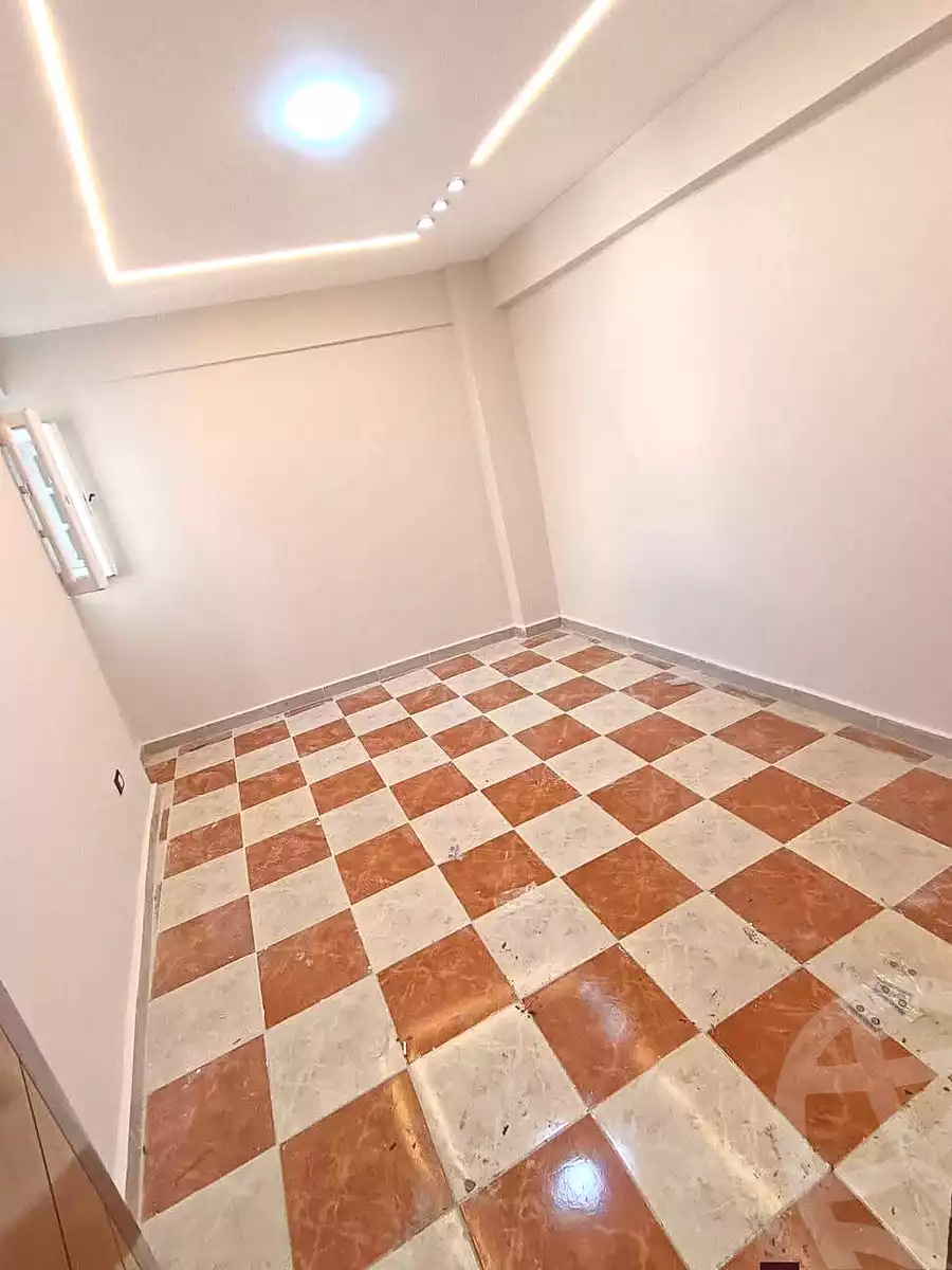 https://aqarmap.com.eg/ar/listing/7363190-for-sale-alexandria-lsywf-el-falki