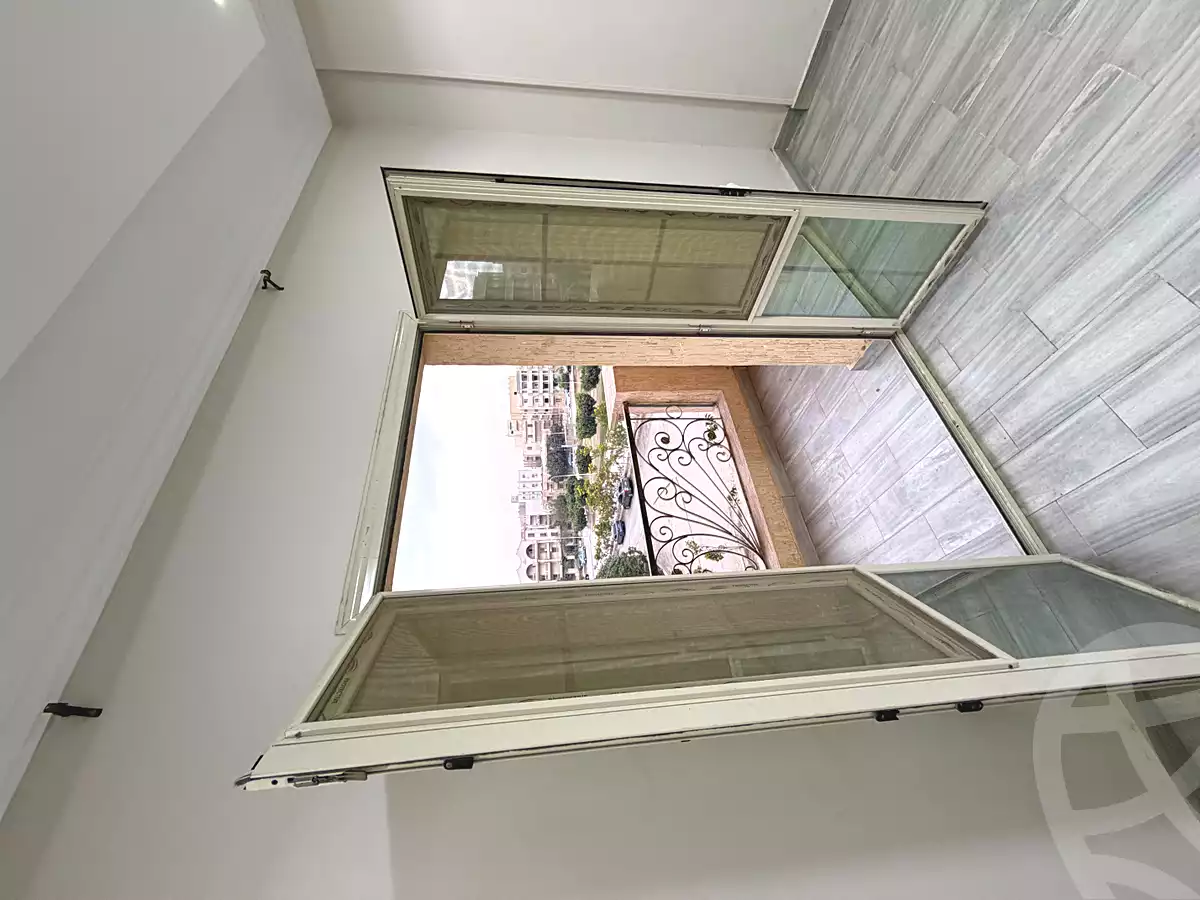 https://aqarmap.com.eg/ar/listing/7363442-for-sale-cairo-al-oubour-el-hay-el-taseaa-el-thaqafa-st