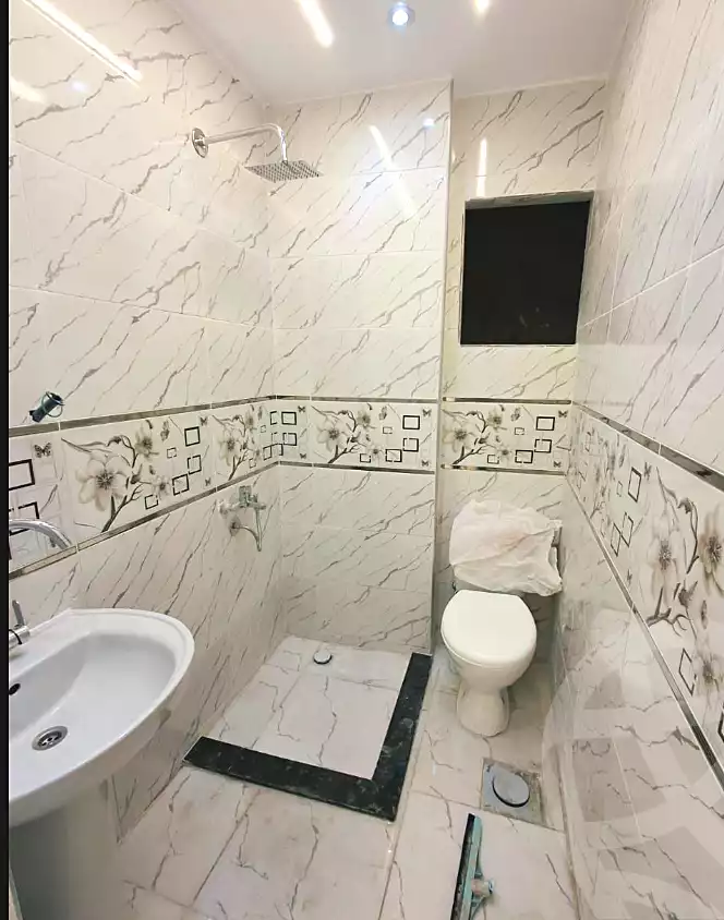 https://aqarmap.com.eg/ar/listing/7363651-for-sale-alexandria-al-agamy-lbytsh-qased-kareem-st