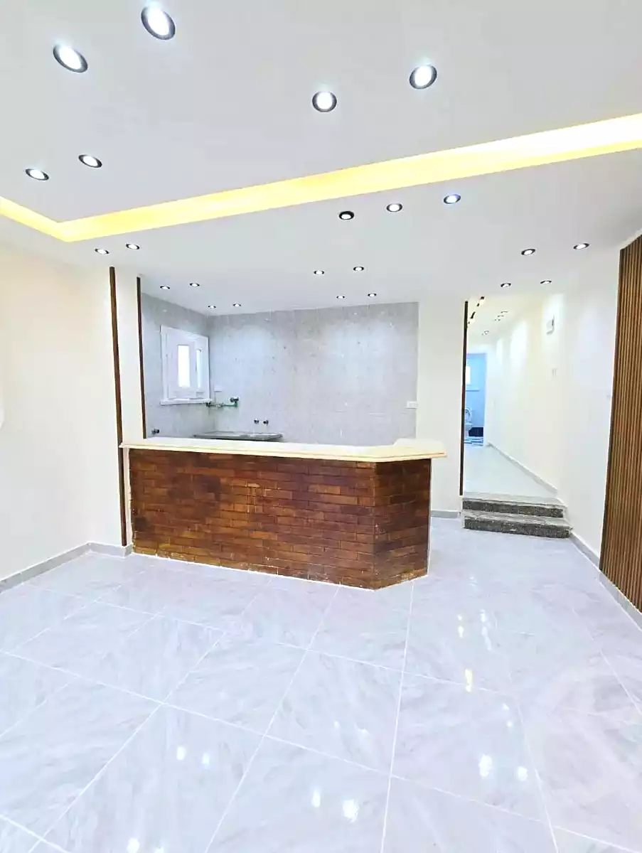 https://aqarmap.com.eg/ar/listing/7363644-for-sale-alexandria-al-agamy-shataa-el-nakheel