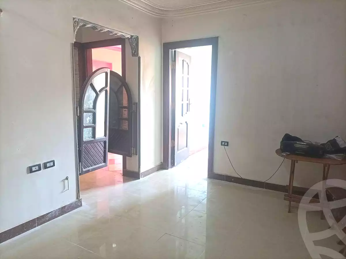 https://aqarmap.com.eg/en/listing/7363792-for-rent-cairo-ain-shams-ahmed-esmat-st