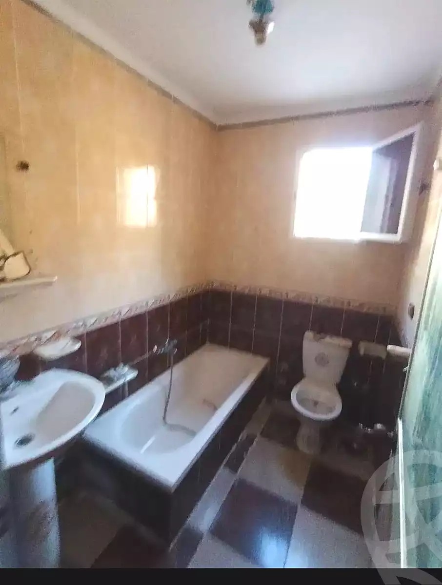 https://aqarmap.com.eg/en/listing/7363800-for-sale-alexandria-lsywf-el-falki