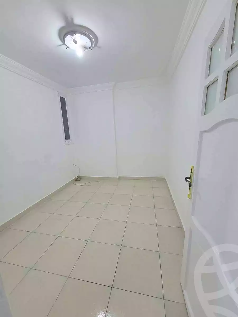 https://aqarmap.com.eg/ar/listing/7364031-for-sale-alexandria-sydy-bshr-sydy-bshr-bhry