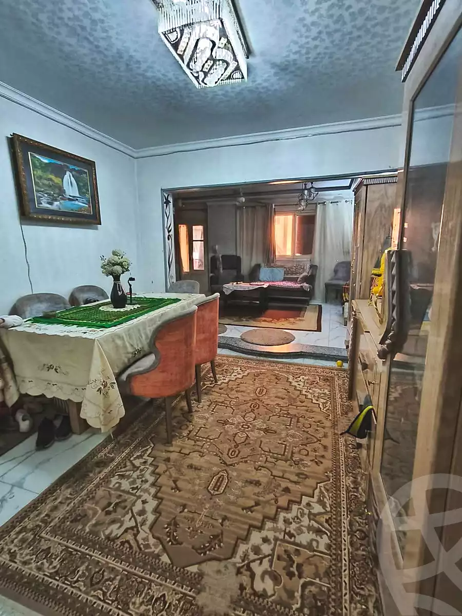 https://aqarmap.com.eg/en/listing/7365112-for-sale-cairo-helwan-zou-el-fekar-basha-st