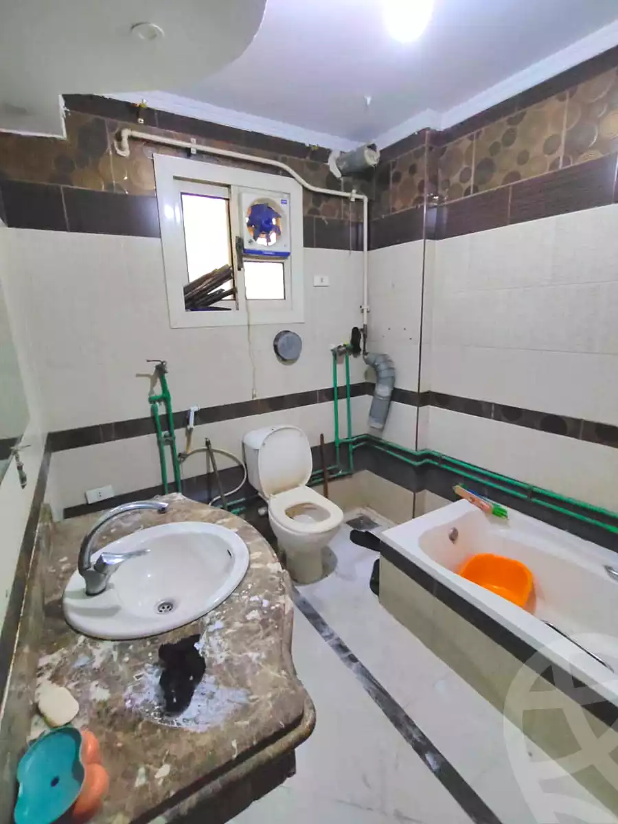 https://aqarmap.com.eg/ar/listing/7365180-for-rent-cairo-ain-shams-mnshy-lthryr