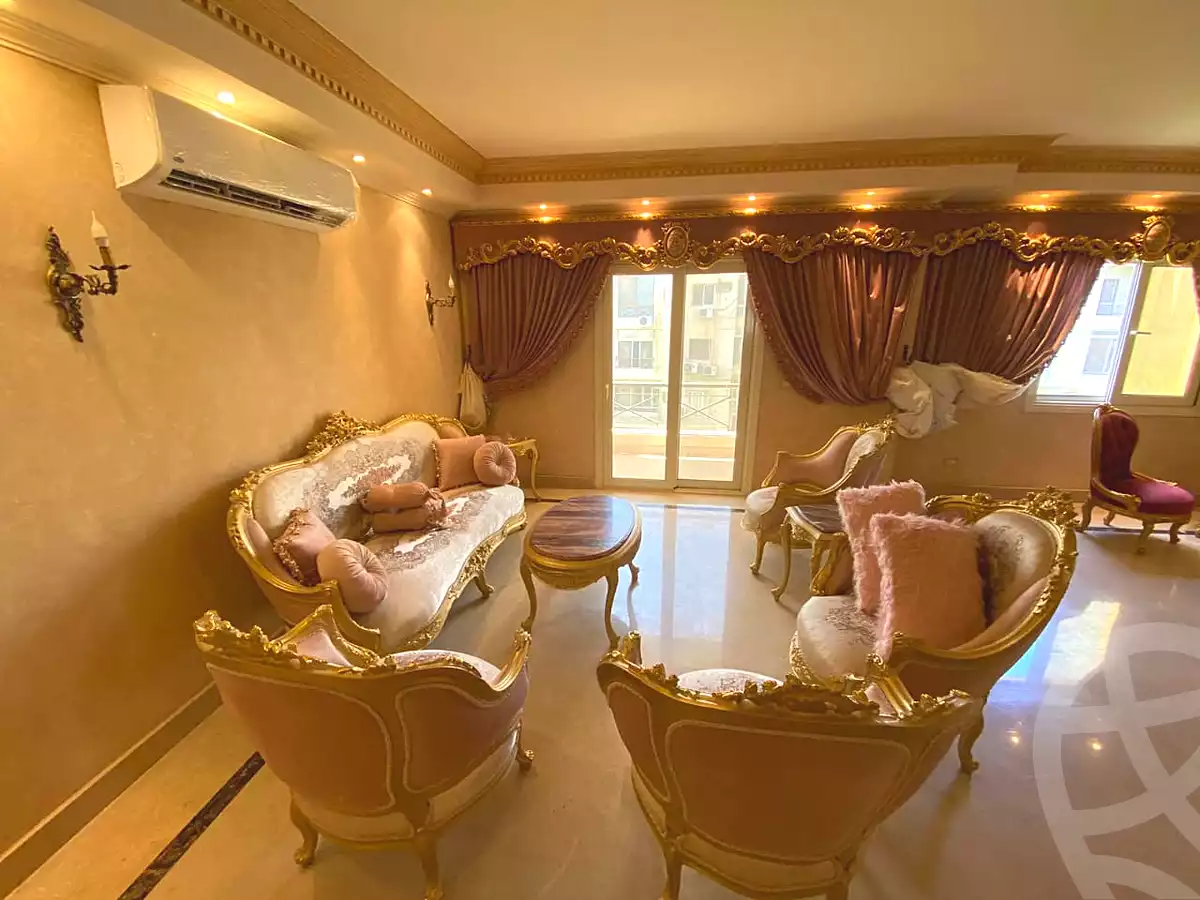 https://aqarmap.com.eg/en/listing/7365235-for-sale-cairo-el-sheikh-zayed-city-compounds-hadayek-el-mohandiseen