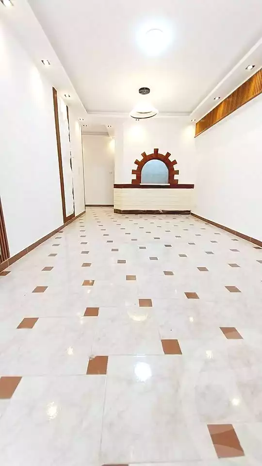 https://aqarmap.com.eg/ar/listing/7365302-for-sale-alexandria-al-agamy-el-kilo-21
