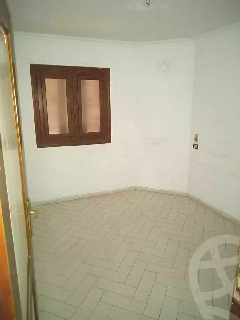 https://aqarmap.com.eg/en/listing/7365355-for-sale-cairo-helwan-sherif-st