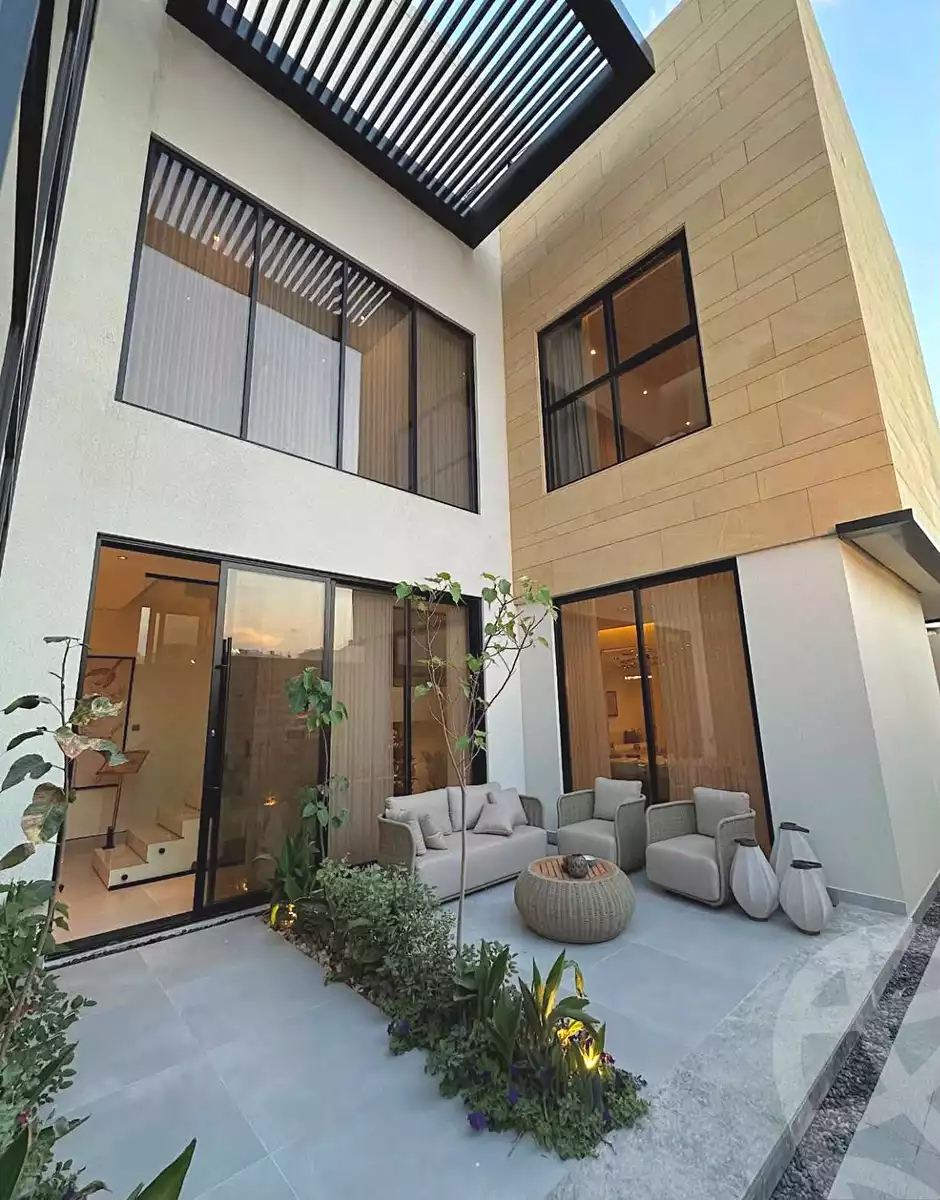 https://aqarmap.com.eg/en/listing/7365286-for-sale-cairo-new-cairo-compounds-the-crest-compound-il-cazar