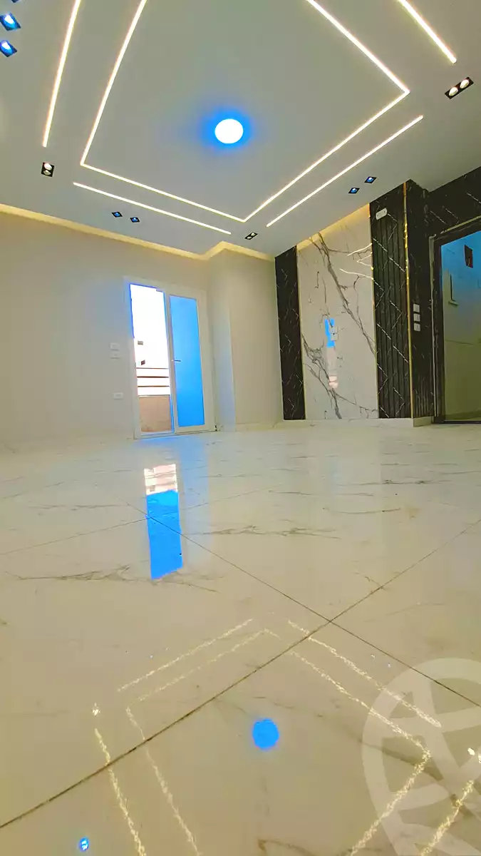 https://aqarmap.com.eg/ar/listing/7365515-for-sale-cairo-6th-of-october-el-ahyaa-neighborhood-2nd-divided-from-al-kafrawei-st