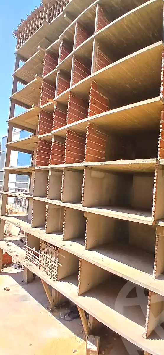 https://aqarmap.com.eg/ar/listing/7365521-for-sale-cairo-new-administrative-capital-ldwn-twn-east-kanyon-mall-dmp