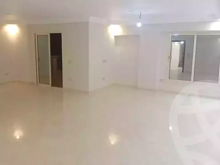 https://aqarmap.com.eg/ar/listing/7365641-for-sale-cairo-mokattam-lhdb-l-ly-street-83