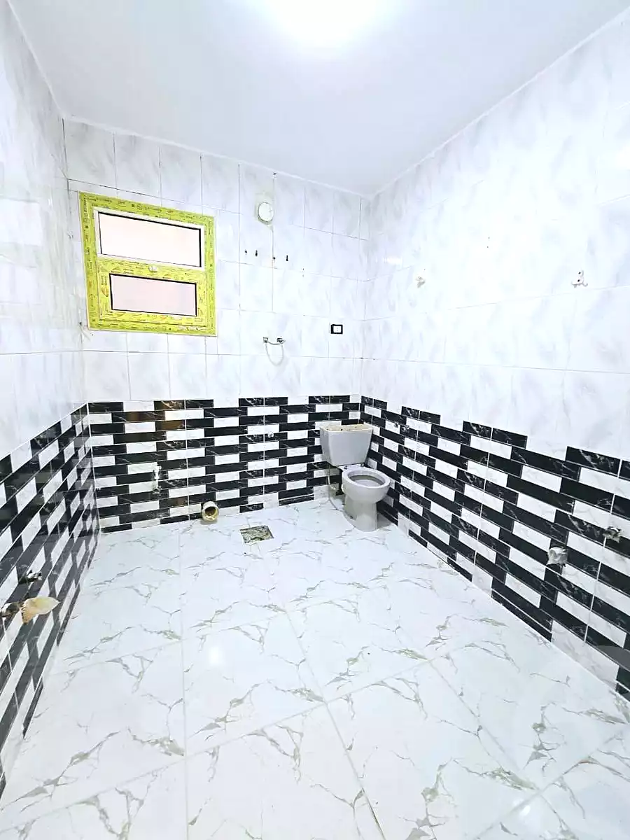 https://aqarmap.com.eg/ar/listing/7366617-for-sale-alexandria-al-agamy-shataa-el-nakheel