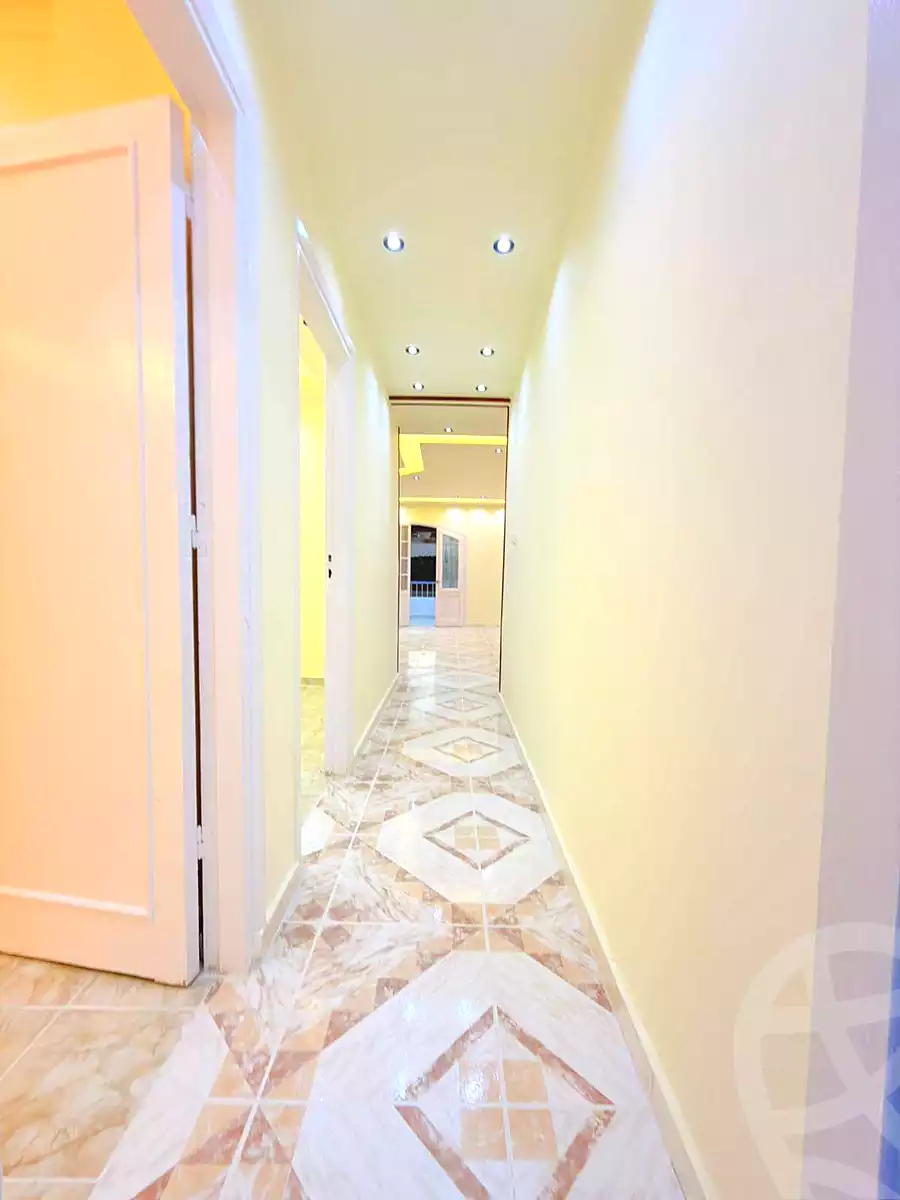https://aqarmap.com.eg/ar/listing/7366681-for-sale-alexandria-al-agamy-shataa-el-nakheel