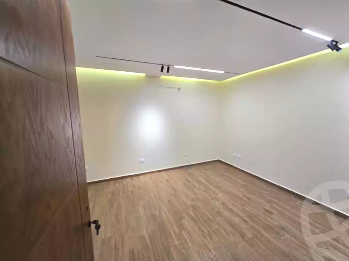 https://aqarmap.com.eg/en/listing/7367744-for-rent-cairo-el-maadi-compounds-rayhanah-plaza