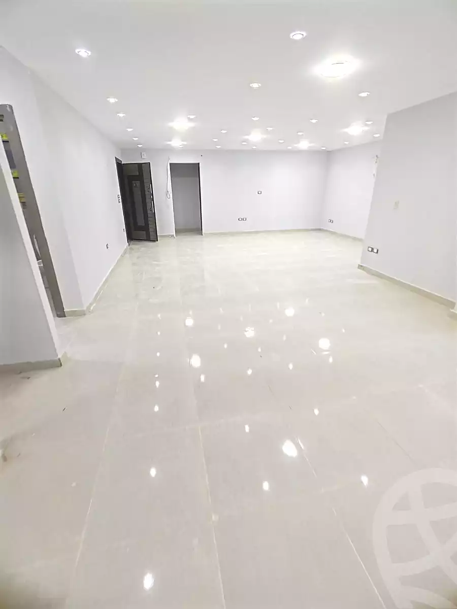 https://aqarmap.com.eg/en/listing/7367752-for-rent-cairo-el-maadi-compounds-rayhanah-plaza