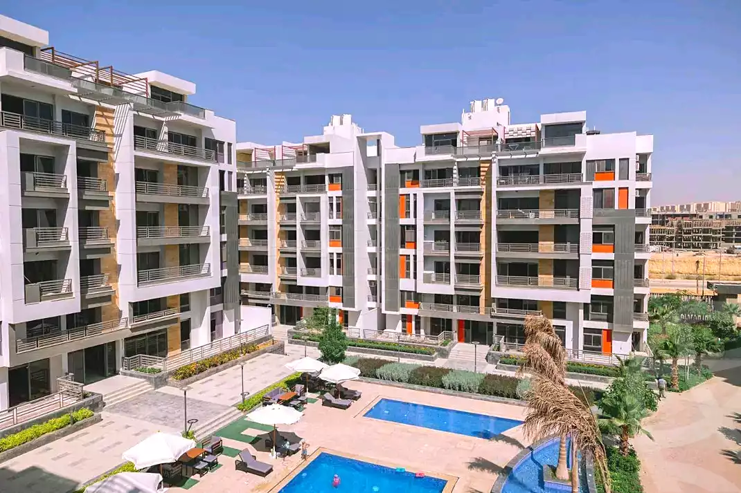 https://aqarmap.com.eg/en/listing/7367757-for-sale-cairo-new-cairo-compounds-dh-ykwn-2-ryzydns-styl-hwm