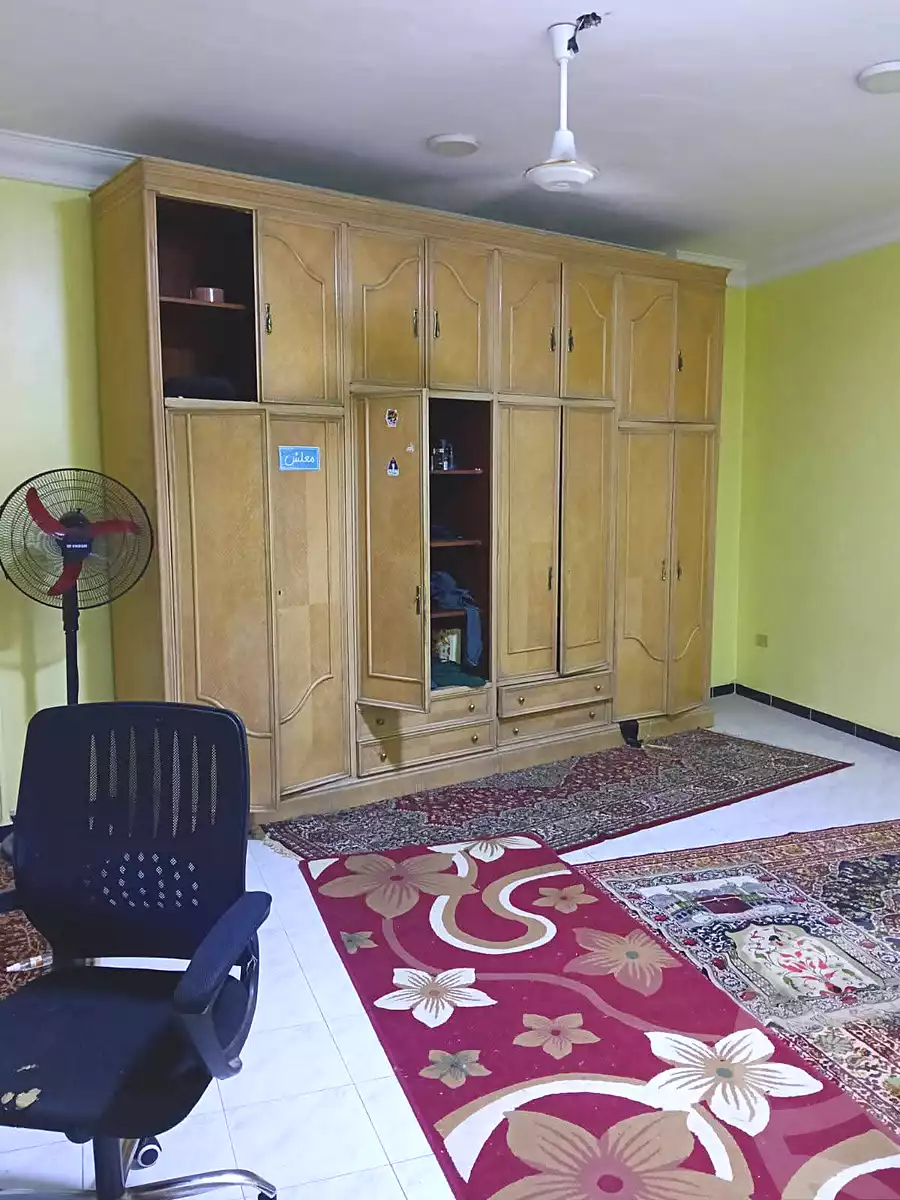 https://aqarmap.com.eg/ar/listing/7367801-for-sale-cairo-el-haram-shareaa-khatem-el-morsalen