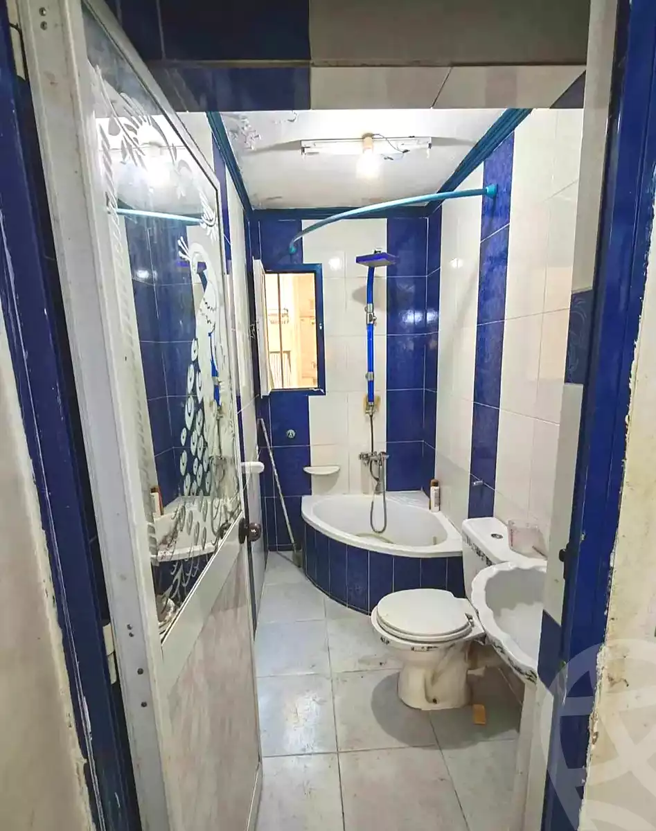 https://aqarmap.com.eg/ar/listing/7367909-for-sale-alexandria-al-agamy-el-hanouvel-al-haded-we-al-soulb-st