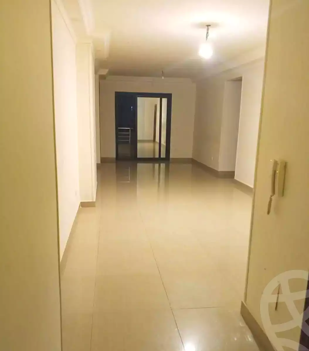 https://aqarmap.com.eg/ar/listing/7368338-for-sale-alexandria-miami-mahmoud-el-isawy-st