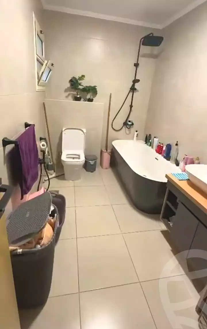 https://aqarmap.com.eg/en/listing/7368356-for-sale-cairo-ain-shams-alf-maskn-ismail-el-fangari-st