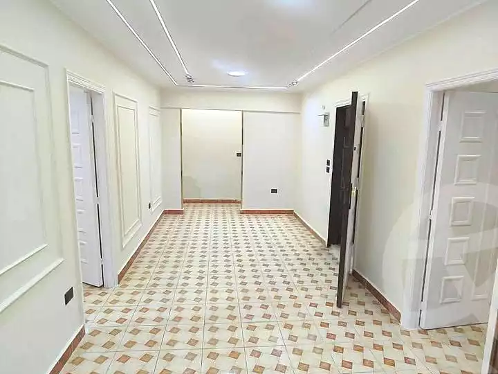https://aqarmap.com.eg/ar/listing/7367287-for-sale-alexandria-el-asafra-l-sfr-bhry