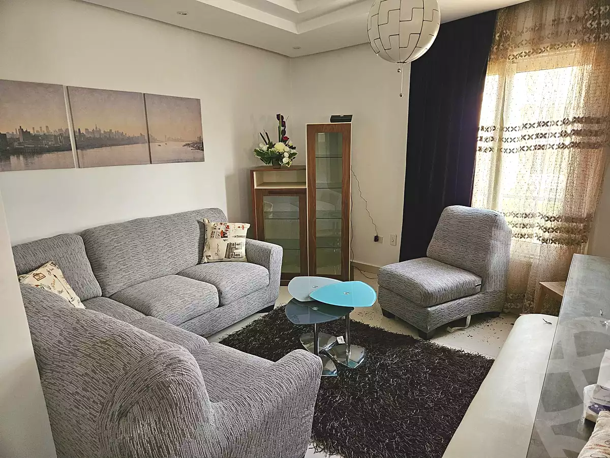 https://aqarmap.com.eg/ar/listing/7369169-for-sale-cairo-el-sheikh-zayed-city-el-hay-elthamen-lml