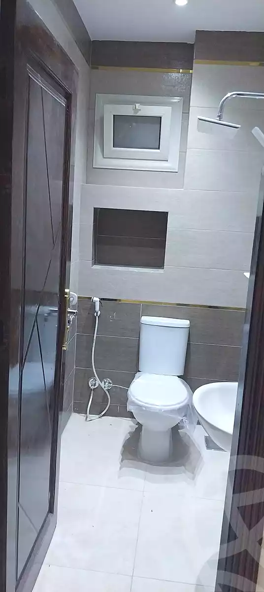 https://aqarmap.com.eg/ar/listing/7369889-for-sale-cairo-ain-shams-ahmed-esmat-st
