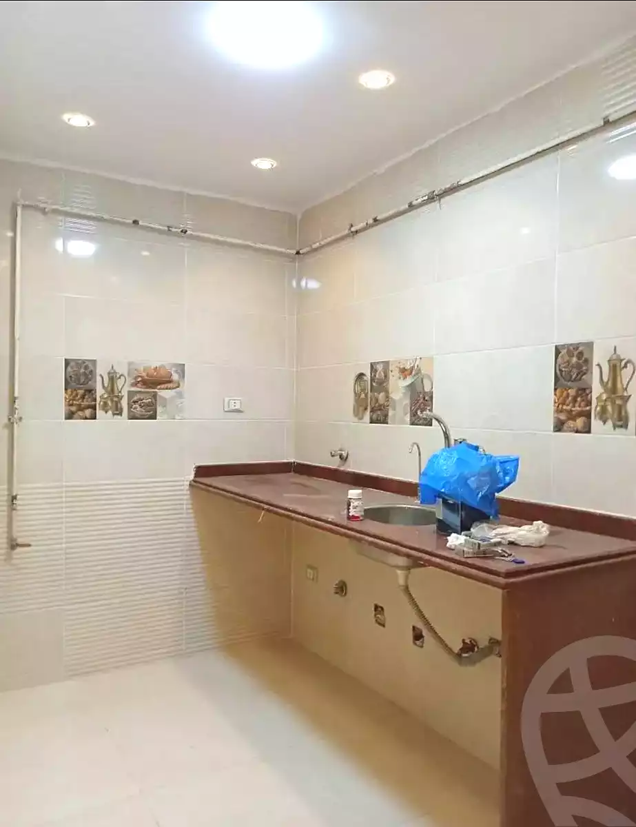https://aqarmap.com.eg/en/listing/7369936-for-sale-alexandria-sydy-bshr-sydy-bshr-bhry-gamal-abd-el-nasir-st