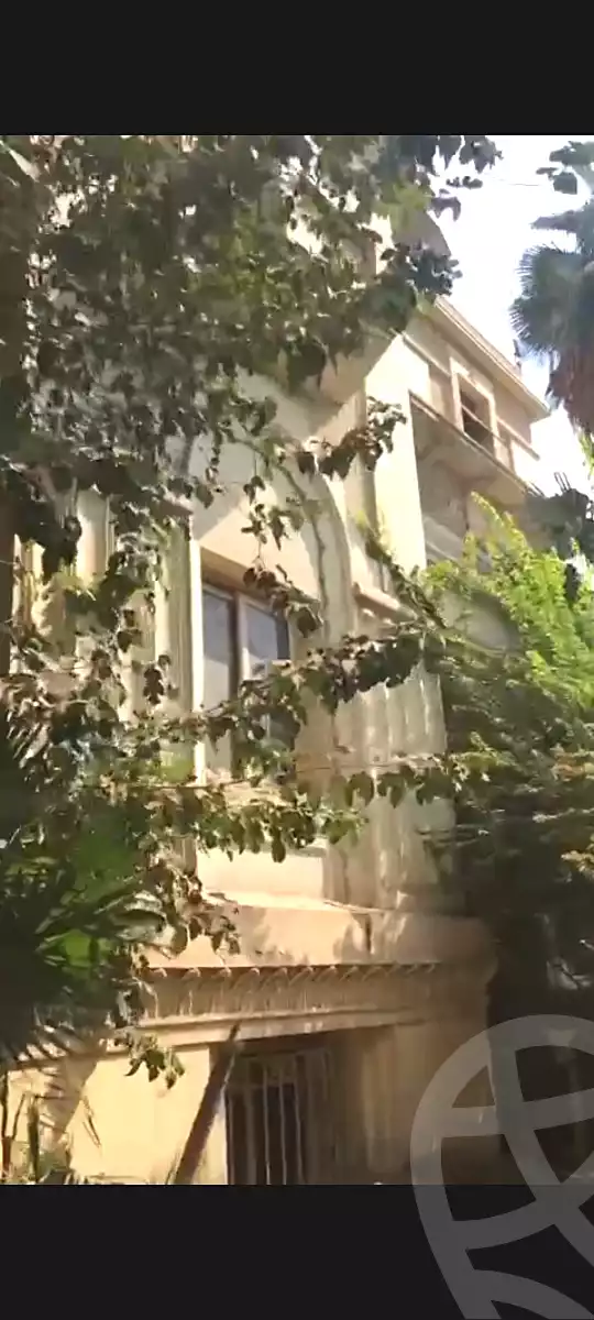 https://aqarmap.com.eg/en/listing/7370054-for-sale-cairo-ljyz-shareaa-morad  charel degol