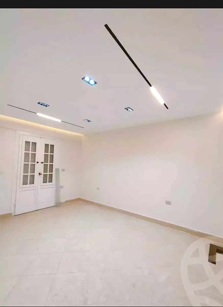 https://aqarmap.com.eg/ar/listing/7370348-for-sale-alexandria-al-agamy-lbytsh-al-kaada-st