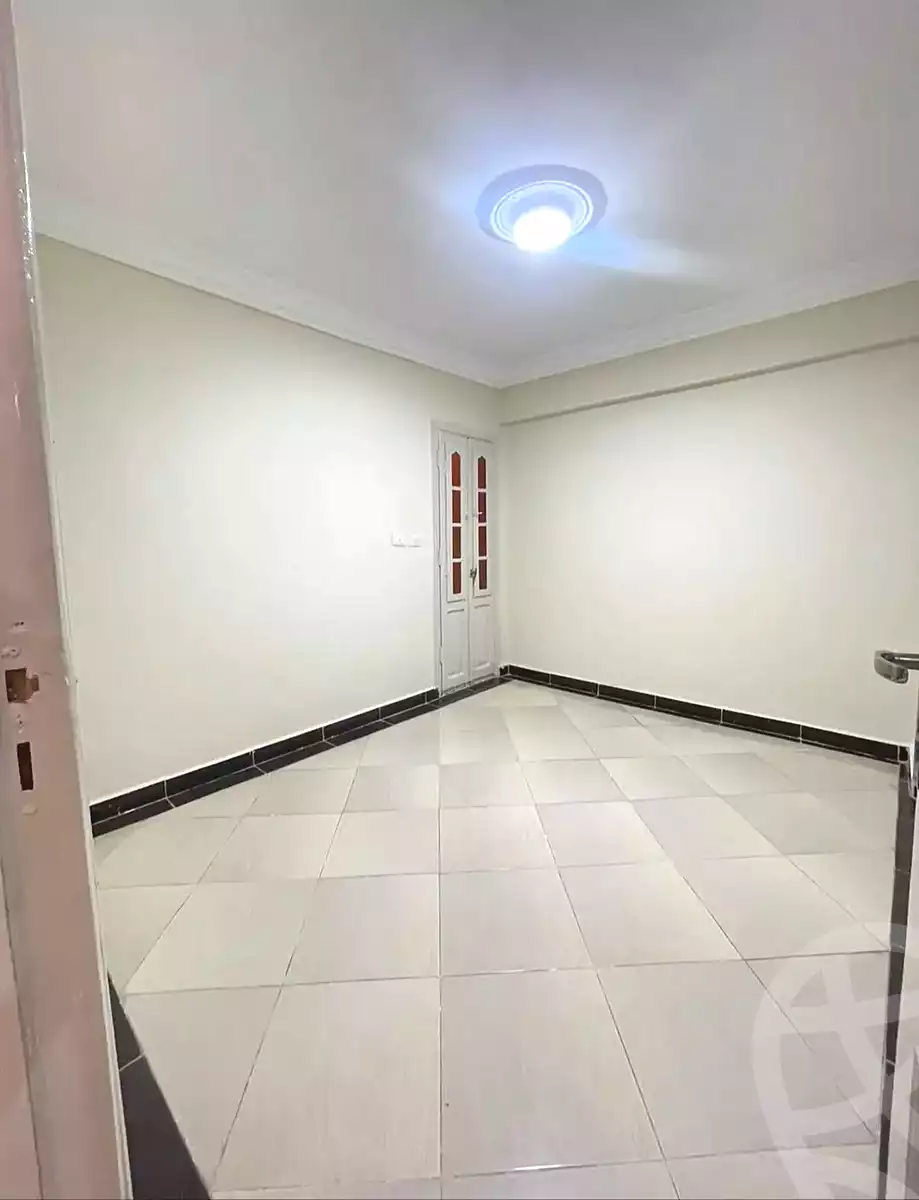 https://aqarmap.com.eg/en/listing/7370566-for-sale-alexandria-miami-bilal-ibn-rabbah-st