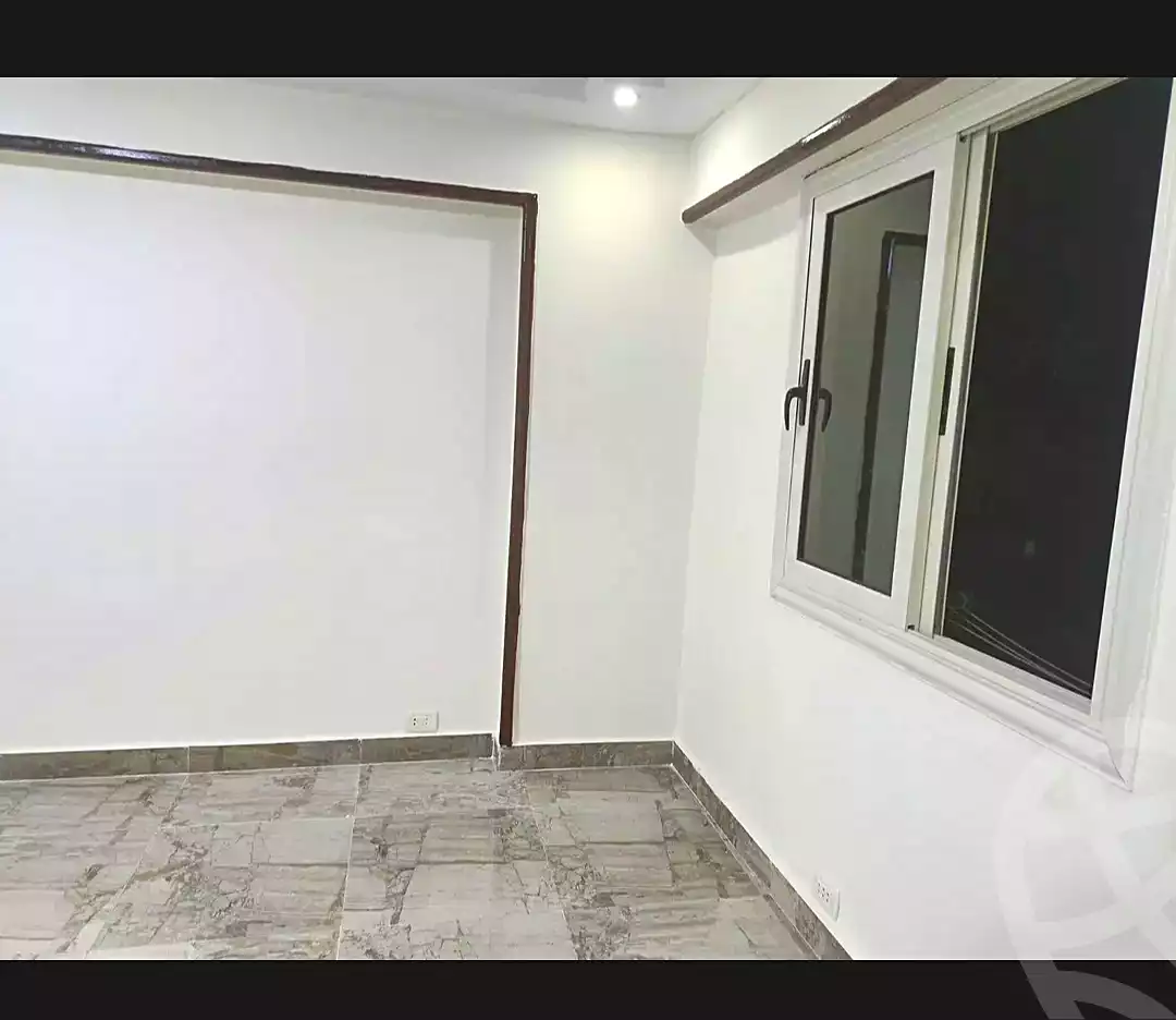 https://aqarmap.com.eg/ar/listing/7371096-for-rent-alexandria-sydy-bshr-sydy-bshr-bhry-shr-mhmwd-l-yswy