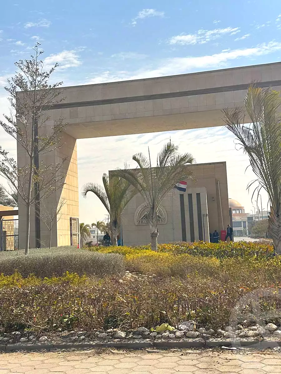 https://aqarmap.com.eg/ar/listing/7371711-for-sale-cairo-6th-of-october-hadaeq-october-golden-square
