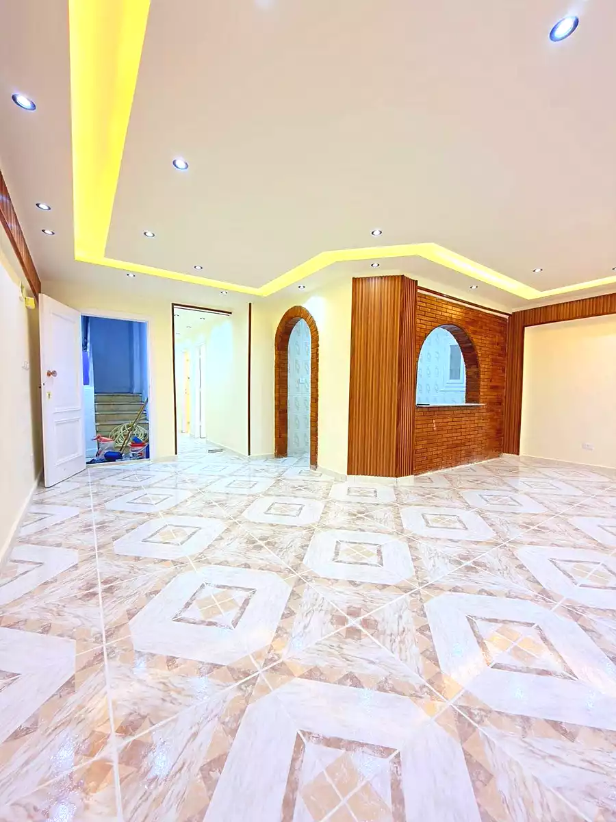 https://aqarmap.com.eg/en/listing/7371798-for-sale-alexandria-al-agamy-shataa-el-nakheel