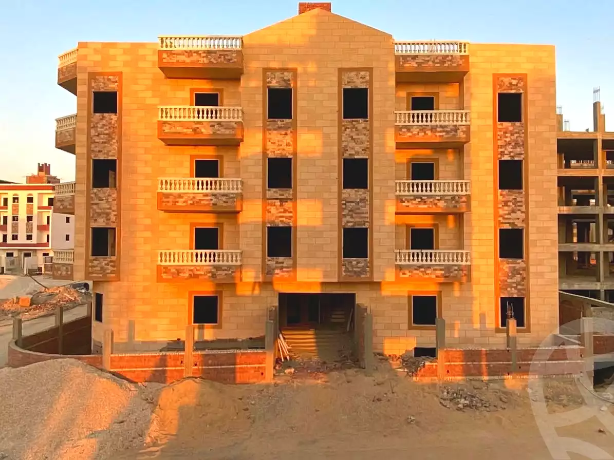 https://aqarmap.com.eg/ar/listing/7371802-for-sale-cairo-6th-of-october-hadaeq-october-golden-square