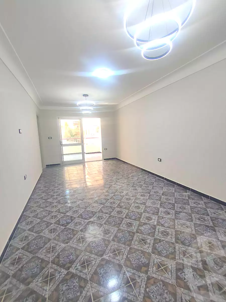 https://aqarmap.com.eg/en/listing/7371814-for-sale-alexandria-al-agamy-shataa-el-nakheel