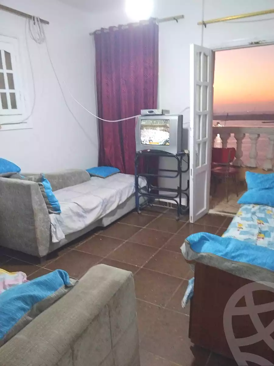 https://aqarmap.com.eg/ar/listing/7372257-for-rent-alexandria-bw-qyr