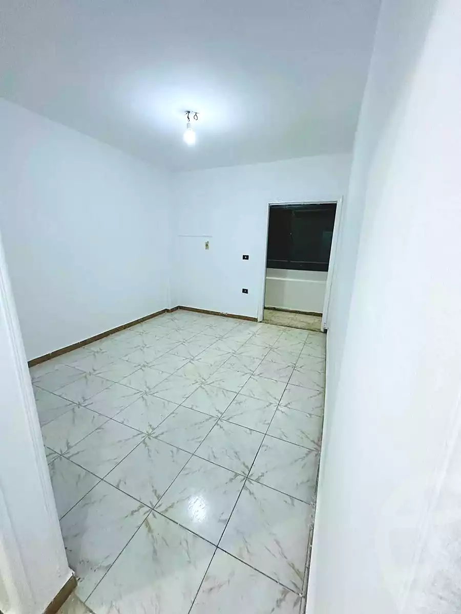 https://aqarmap.com.eg/en/listing/7372343-for-rent-cairo-el-haram-madkor