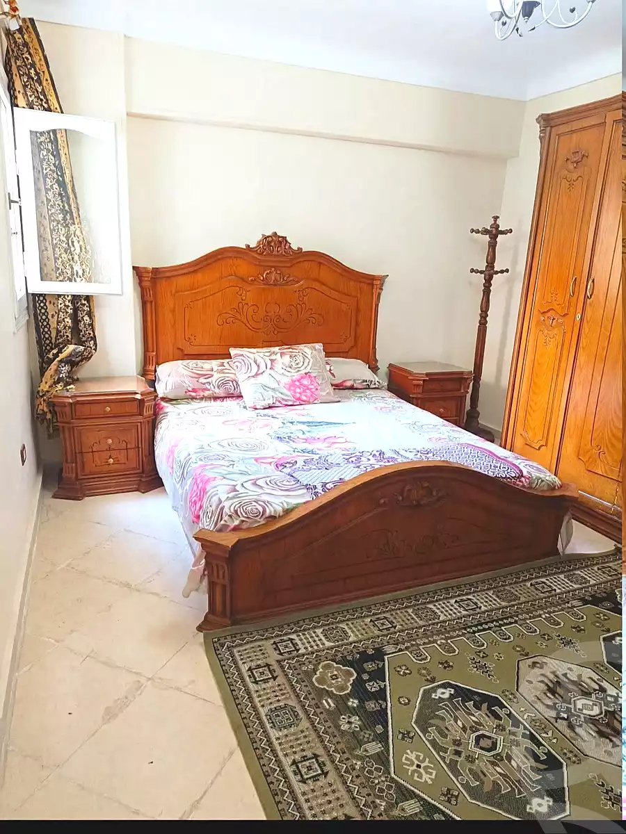 https://aqarmap.com.eg/ar/listing/7372429-for-sale-alexandria-el-asafra-l-sfr-bhry