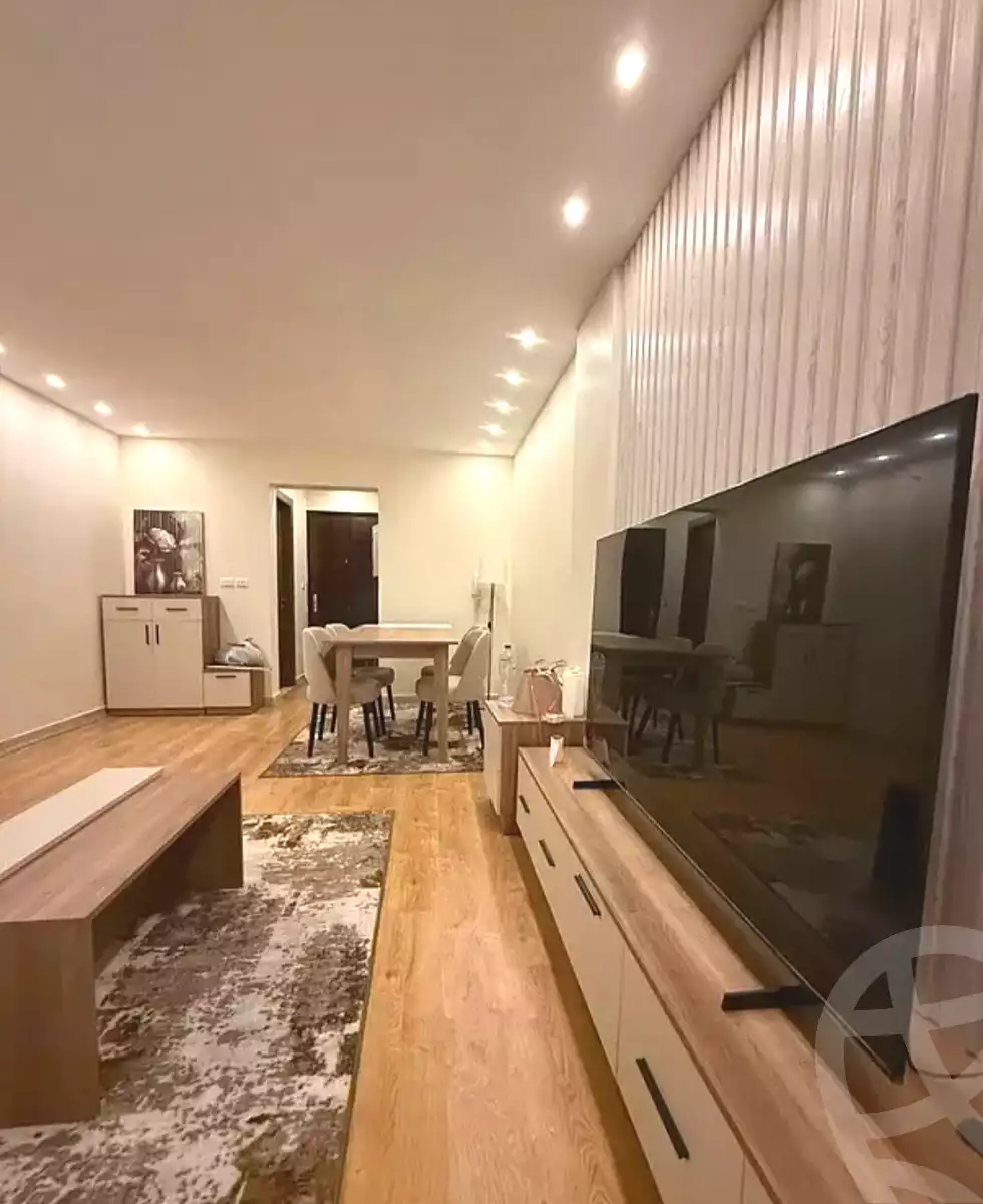https://aqarmap.com.eg/ar/listing/7372596-for-rent-cairo-new-cairo-lrhb-city-phase-1-youssef-el-sebaey-st