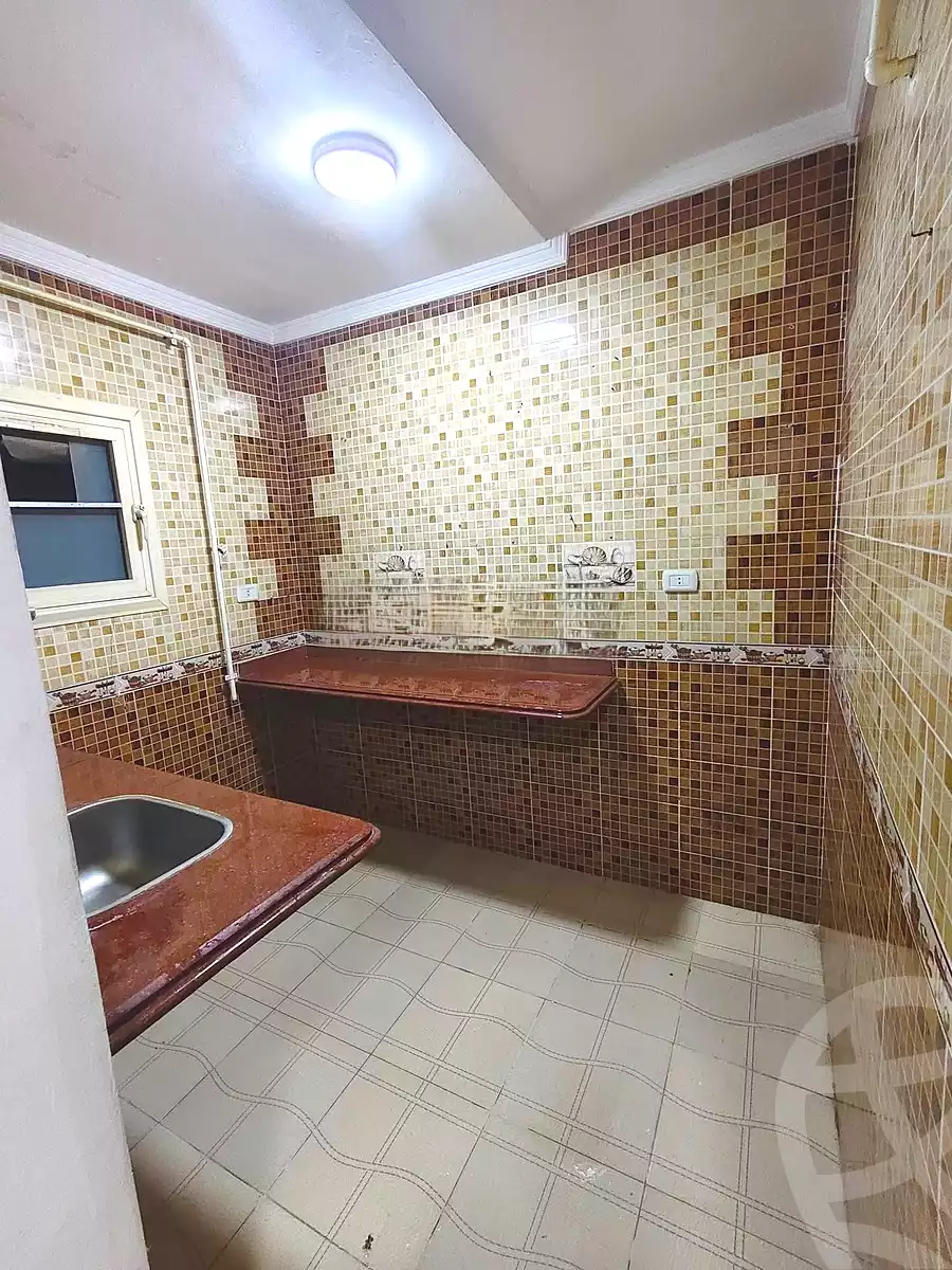https://aqarmap.com.eg/ar/listing/7372656-for-sale-alexandria-lsywf-el-falki