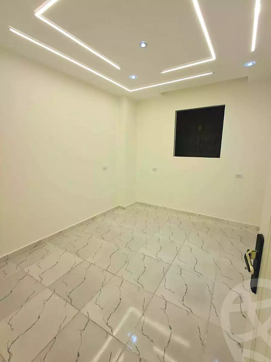 https://aqarmap.com.eg/ar/listing/7373067-for-sale-alexandria-al-agamy-lbytsh-qased-kareem-st