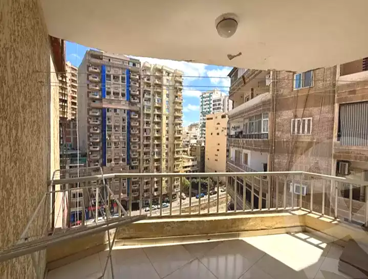 https://aqarmap.com.eg/ar/listing/7373094-for-rent-alexandria-sydy-bshr-sydy-bshr-bhry