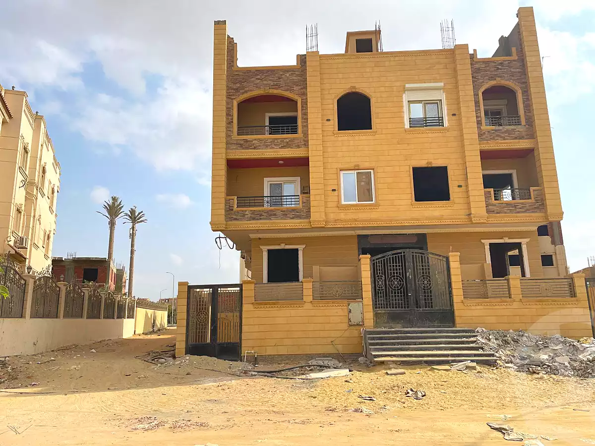 https://aqarmap.com.eg/ar/listing/7373837-for-sale-cairo-6th-of-october-el-tawsaat-el-shamalya-touristic-third-area