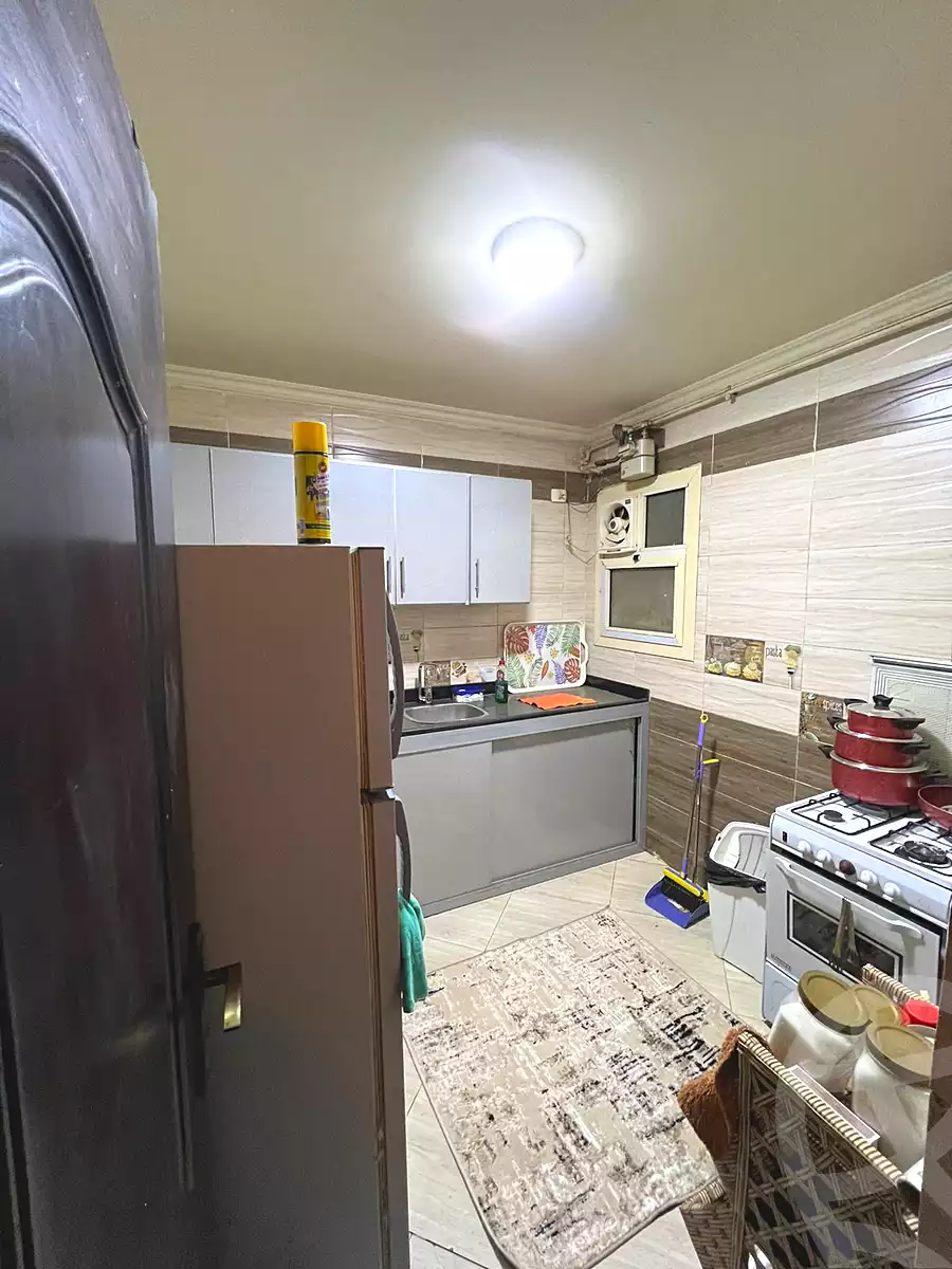 https://aqarmap.com.eg/ar/listing/7373861-for-sale-cairo-el-sheikh-zayed-city-el-hay-el-thany-ashaer-al-mostakbal-buildings