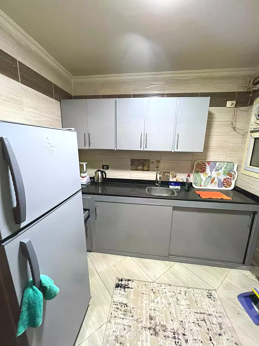 https://aqarmap.com.eg/ar/listing/7373861-for-sale-cairo-el-sheikh-zayed-city-el-hay-el-thany-ashaer-al-mostakbal-buildings
